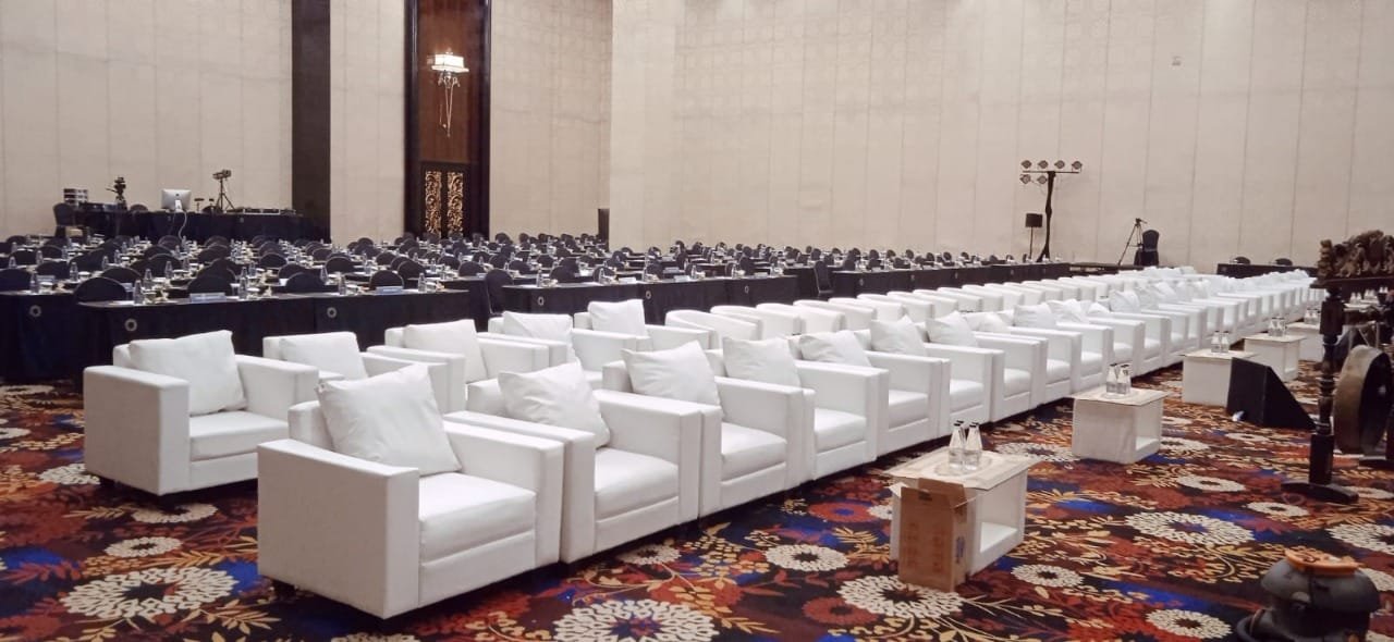 SEWA SOFA CIRACAS DI JAKARTA TIMUR 
